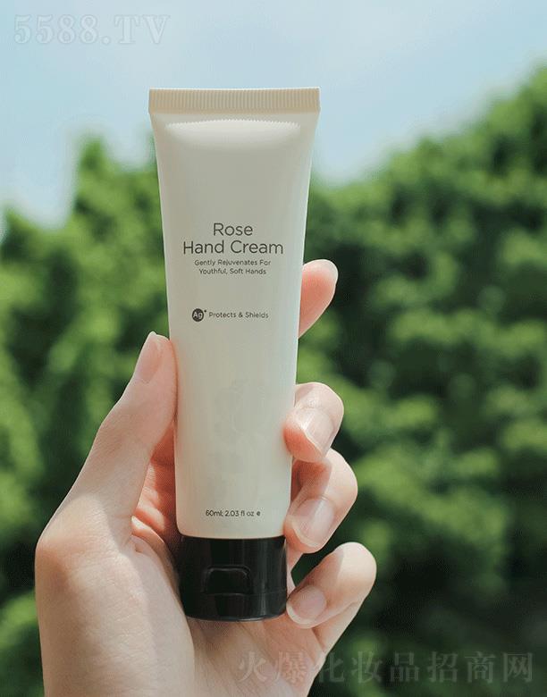 ������ľ�����B(y��ng)�����o(h��)��˪