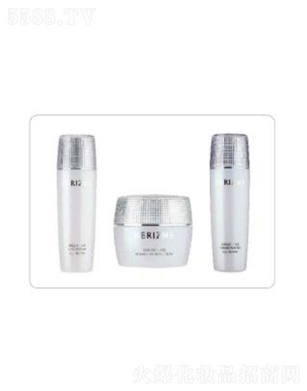 �����˟�����͸�o�w���b ���Ƽ��w�ֲ�