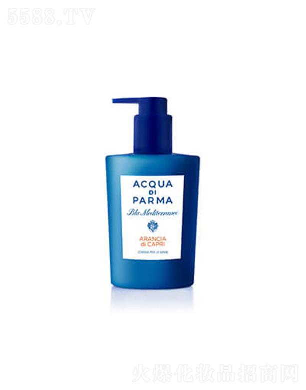 ������֮ˮ�{(l��n)ɫ���к���(r��n)�w��˪������㣩����(l��i)������u�ȵ�����