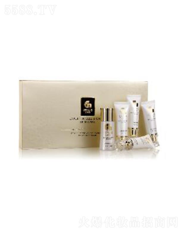 ��{˹���x�M�ϣ����� ���w���ˮСĘ����(x��)��