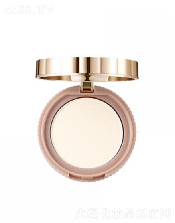 CANMAKEˮ��(r��n)�ؼ������۷ۣ�01 ͸��ɫ���I(y��ng)����Ȼ���µĊyЧ