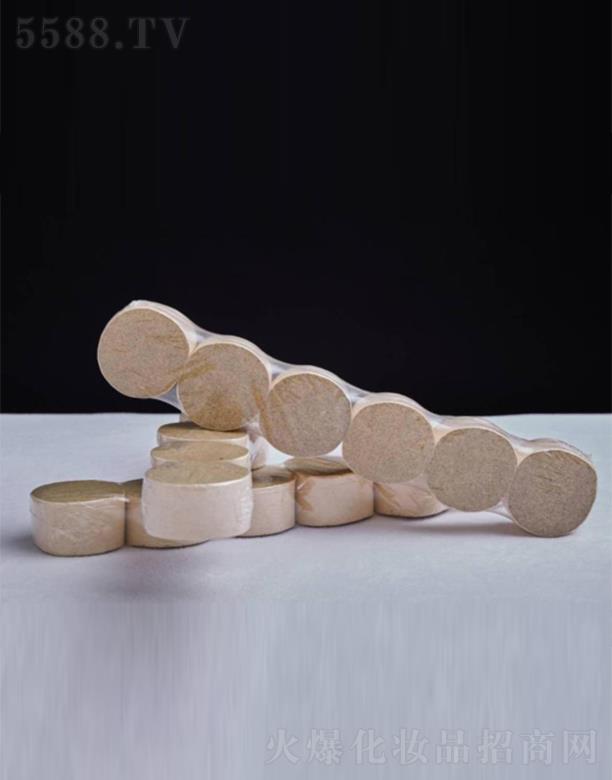 ��������}�����İ��