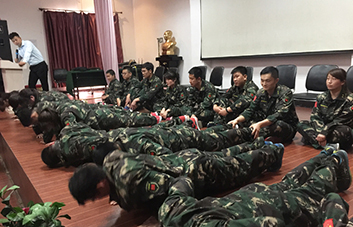 �FꠔU������Ƹ�T��Ҫ���������Y����