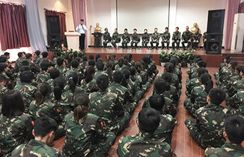 ������������(zh��n)��������飬�I(l��ng)��(d��o)������չʾ��