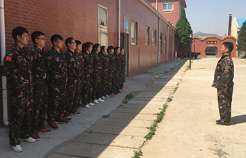 ����������һ���x�����㶼Ҫ�ٷְوԳ���