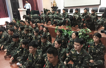 ����������һ���x�����㶼Ҫ�ٷְوԳ���