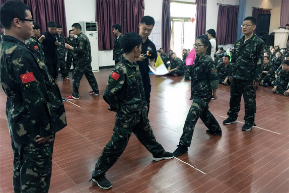 ����ʯ�^��������ݔ�A�s�ڏ�ָ�g��